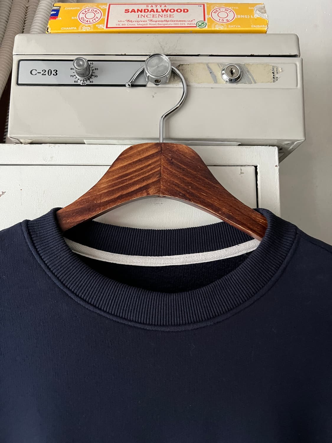 [L]UCLA 프린팅 네이비 스웻셔츠 상품이미지2