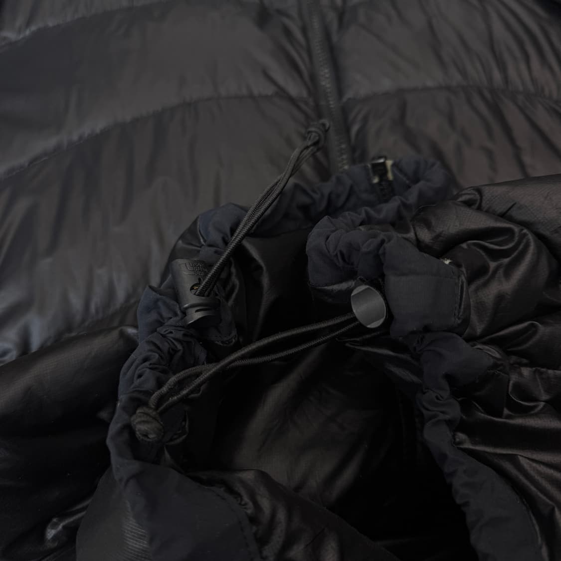 노스페이스 고프코어 써밋시리즈 유광 덕다운 경량패딩 상품이미지6