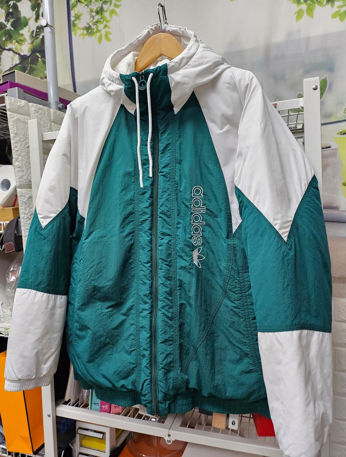 아디다스 후드 남성 패딩자켓 110 패디드 아니컬러자켓 XD51 상품이미지2