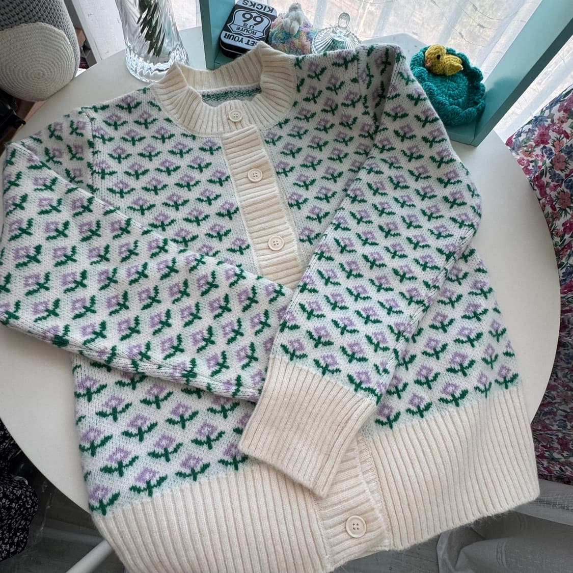 아이보리  연보라 꽃무늬 니트 가디건 상품이미지1