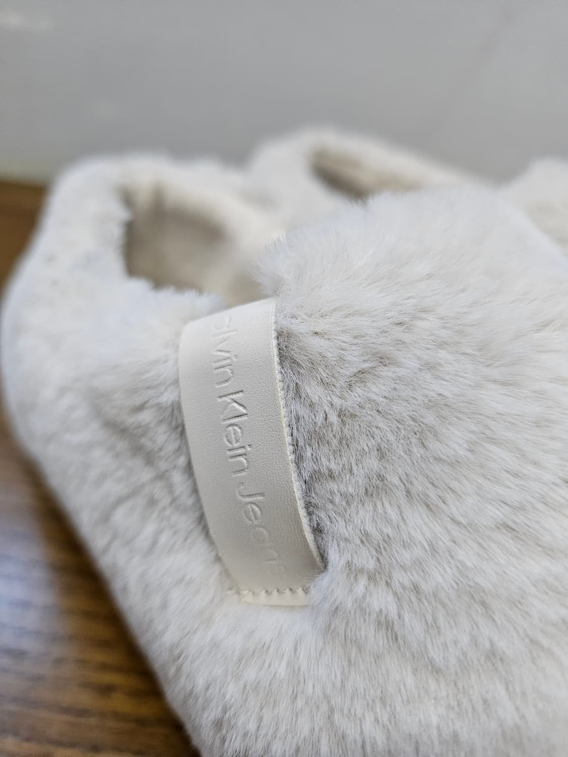 캘빈클라인 인조 모피 털 신발 스니커즈 상품이미지4