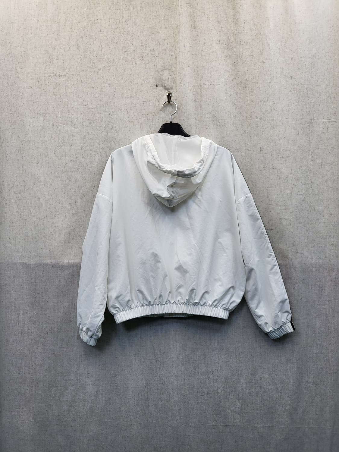 아디다스 삼선 후드 바람막이 화이트 상품이미지2