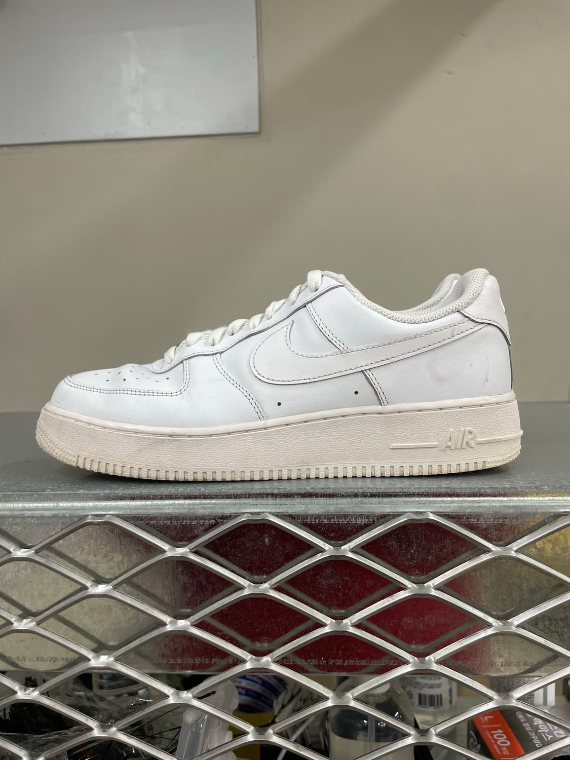 나이키 에어포스1 로우 화이트 270 상품이미지1