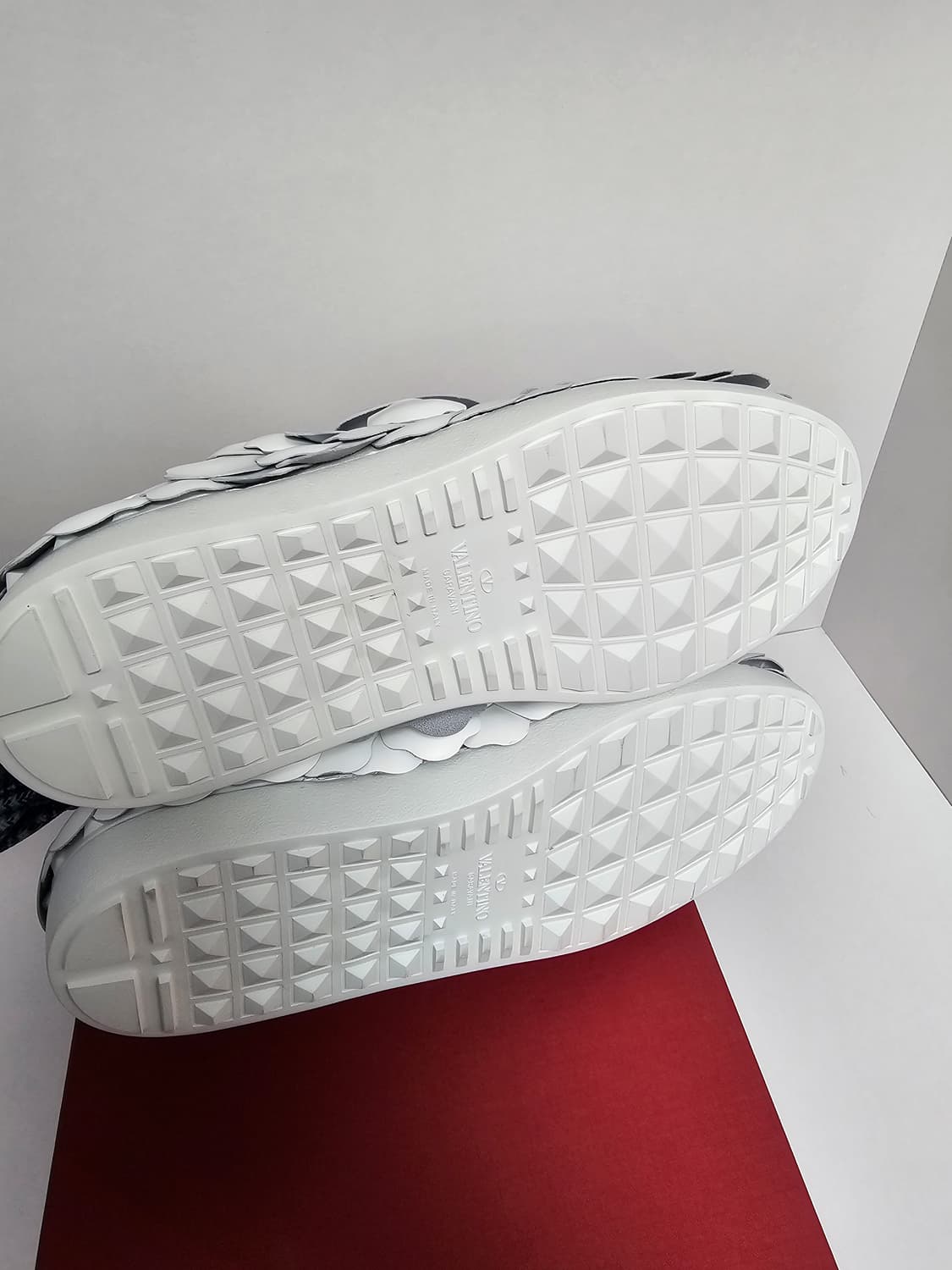 새상품 발렌티노 컬렉션 로즈 에디션 스니커즈(국내매장판) 상품이미지8