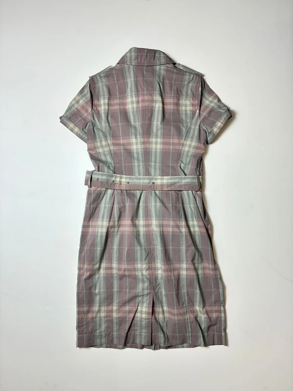 버버리 런던 노바 체크 벨티드 원피스 PN9057 상품이미지4