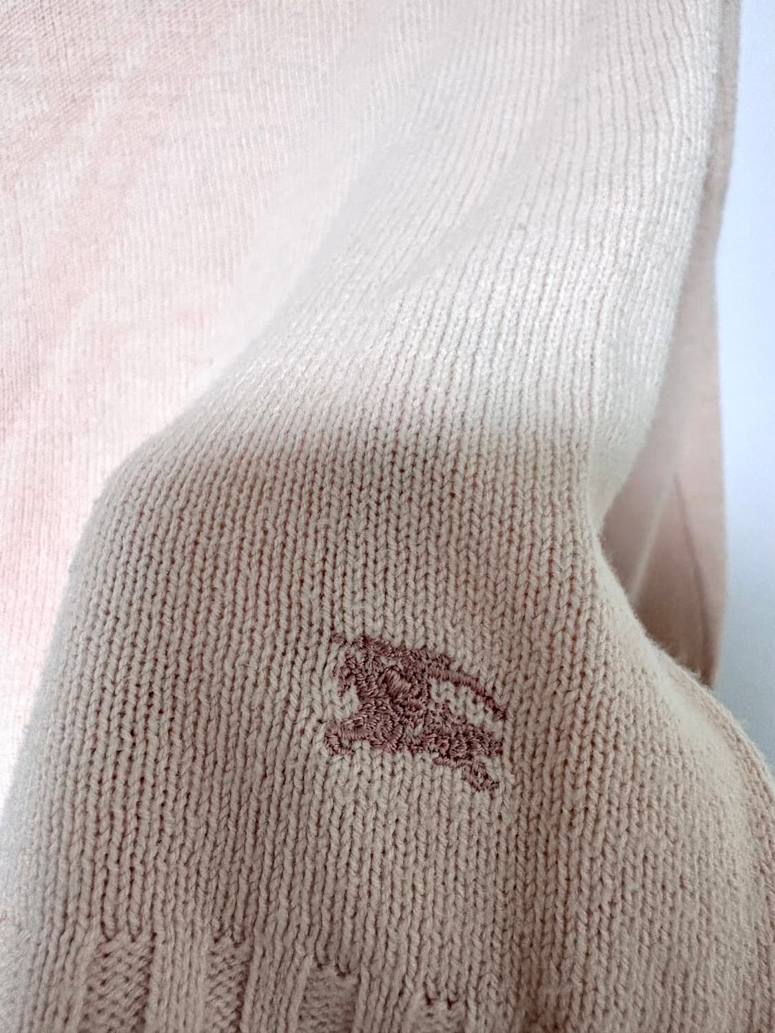 빈티지 히메갸루 버버리 블루라벨 딸기우유 니트 상품이미지2