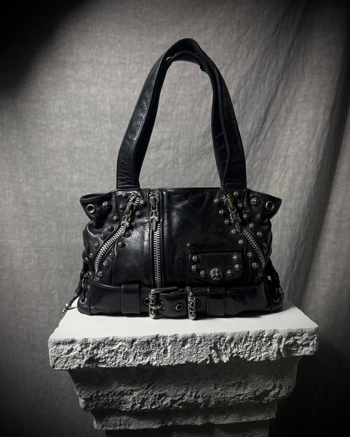 크롬하츠 JJ Dean 레더 백 상품이미지1