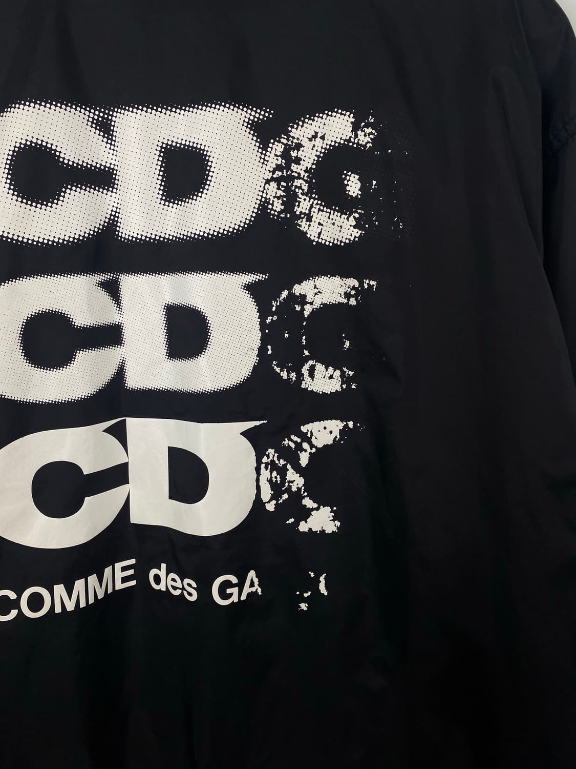 꼼데가르송 CDG 코치자켓 하자o L  상품이미지4