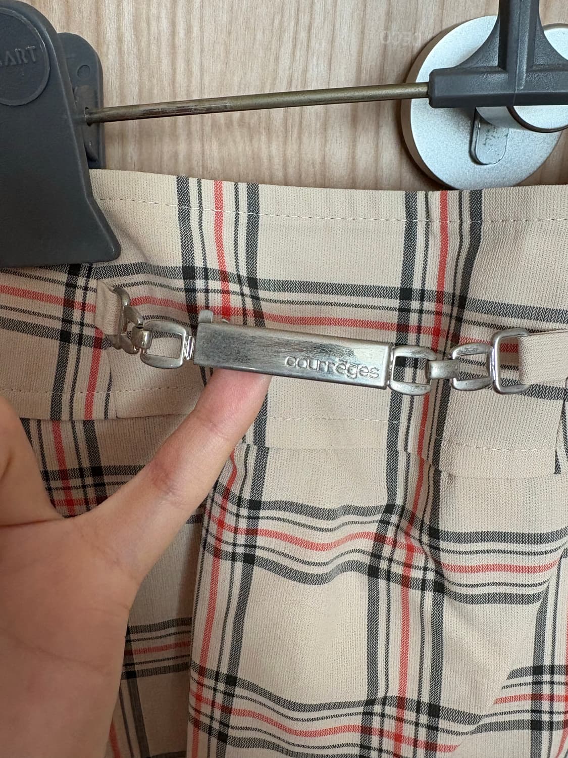 꾸레쥬 체크 미디스커트 상품이미지2