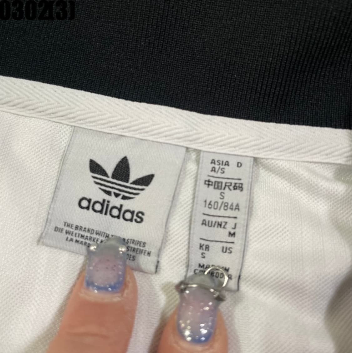 아디다스 반팔 크롭 티셔츠 상품이미지3