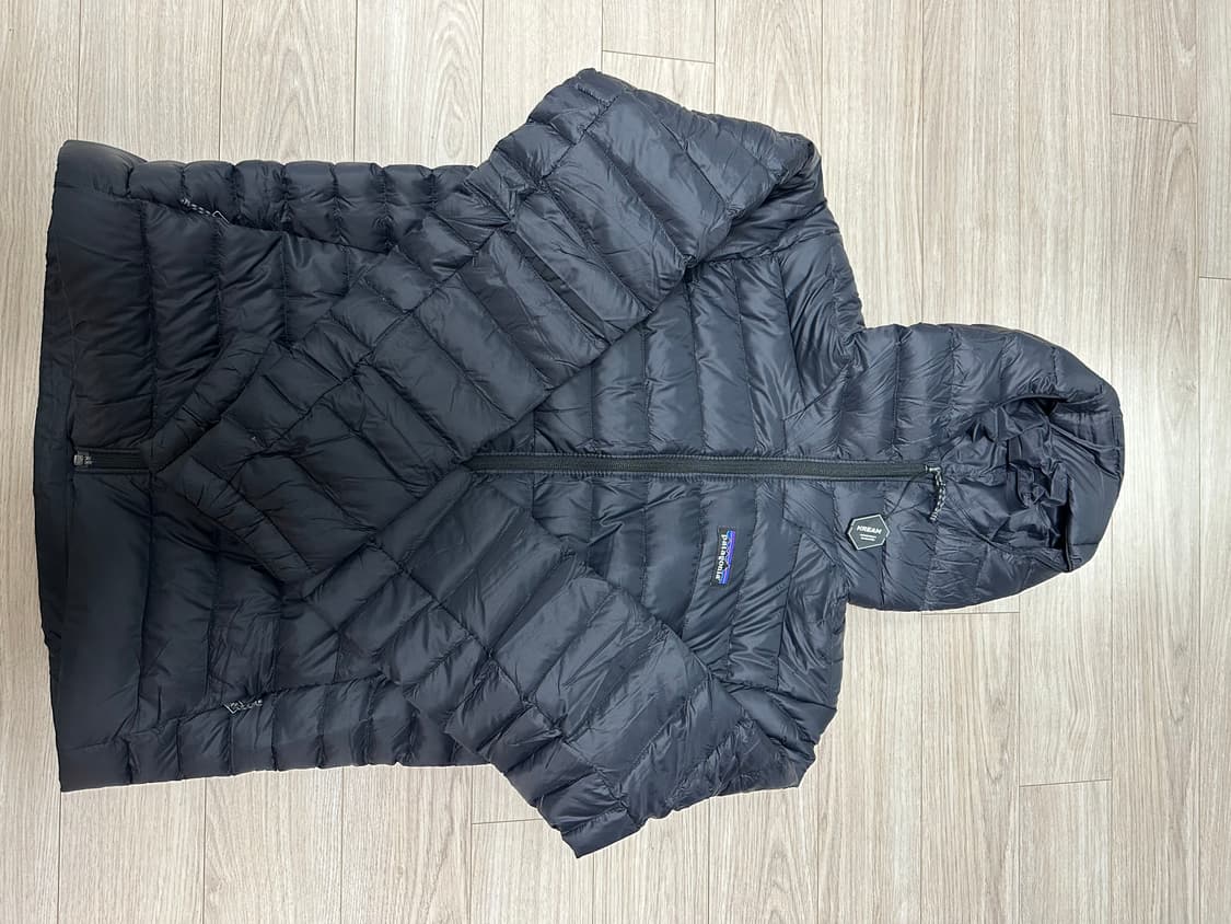 파타고니아 다운스웨터 후디 s사이즈 상품이미지1