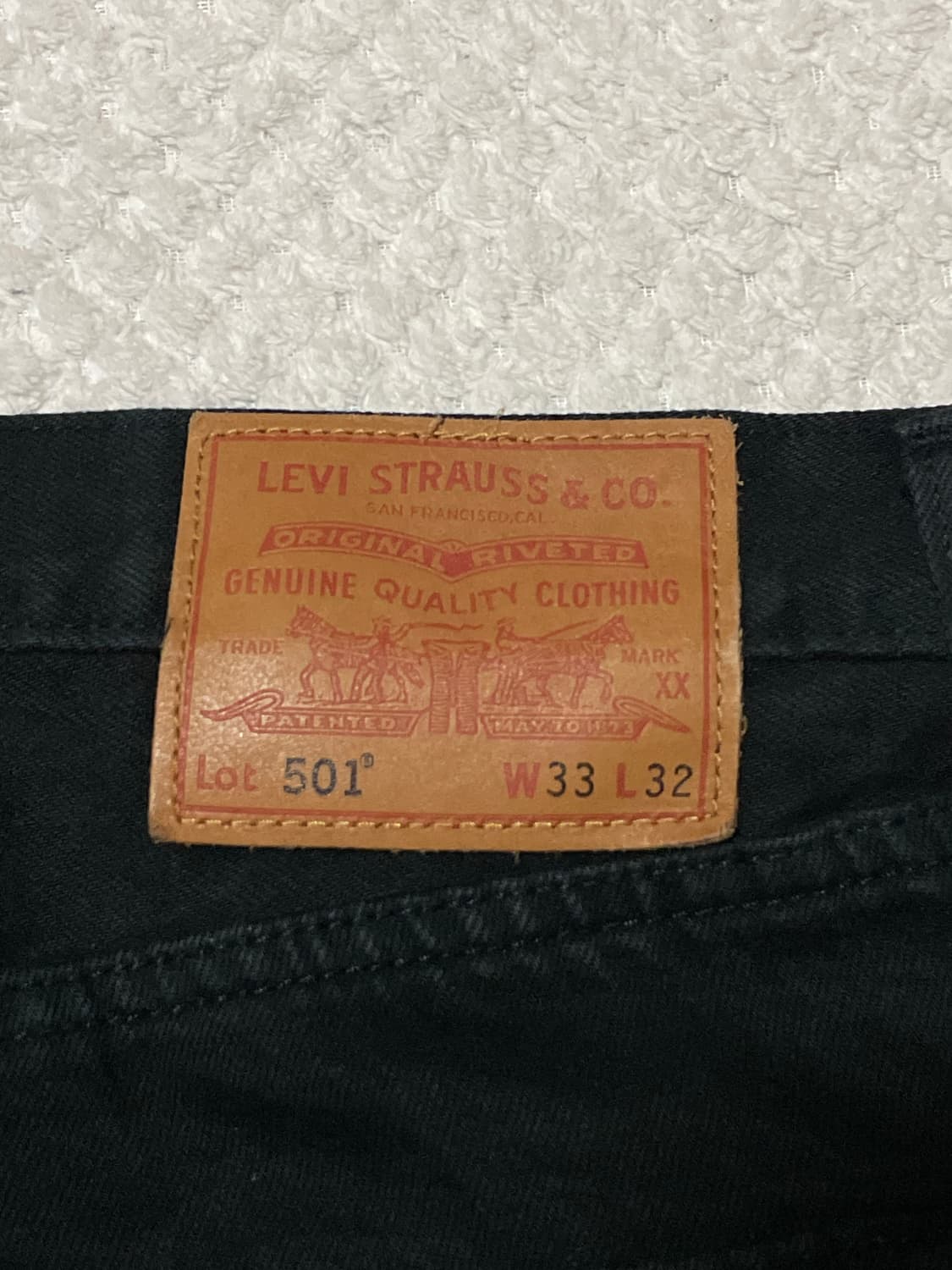 [33X32] 리바이스 501 프리미엄 오리지널 핏 데님 팬츠 흑청 상품이미지9