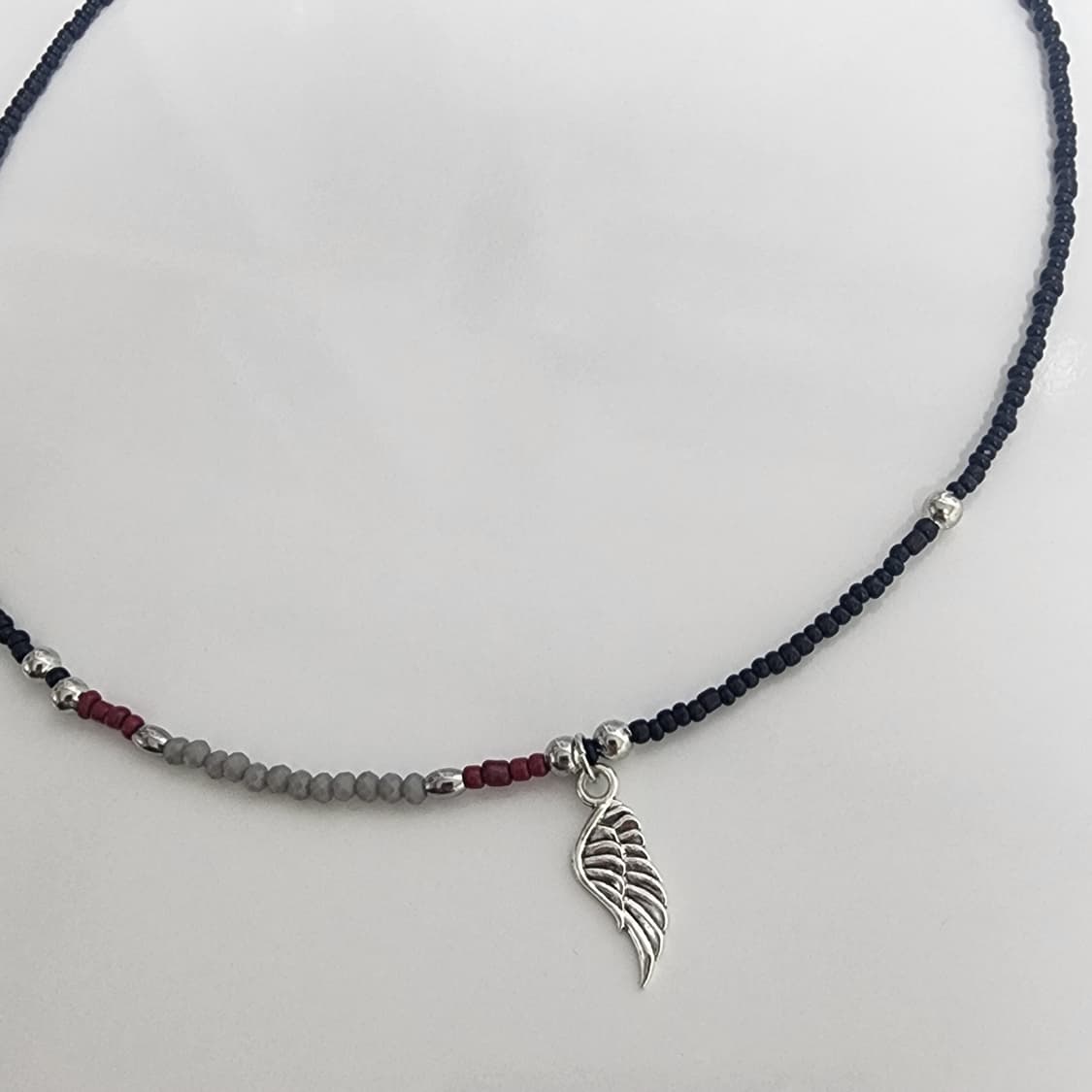 날개 포인트 비즈 목걸이 상품이미지3