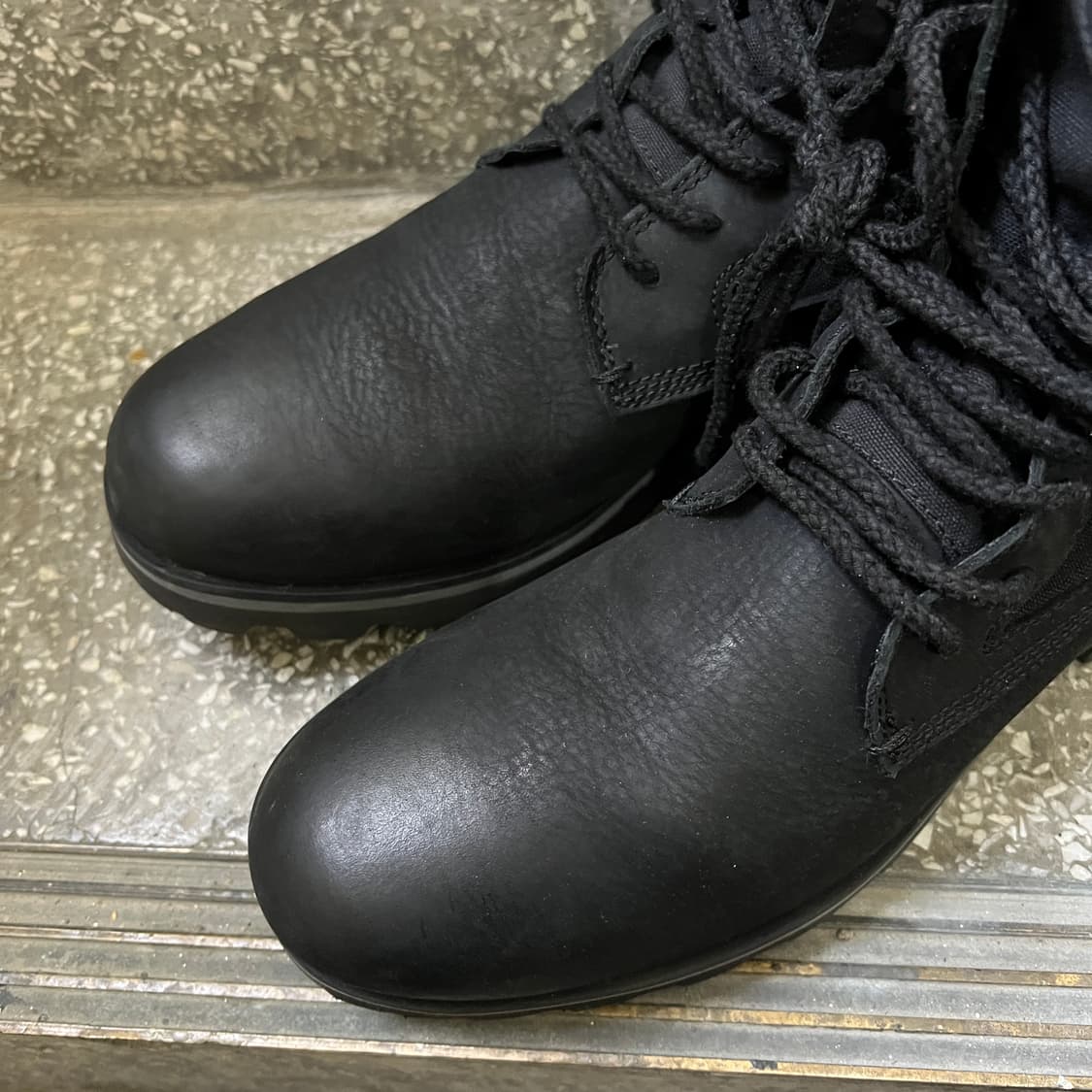 팀버랜드 6인치 트라이브 블랙 부츠  상품이미지4