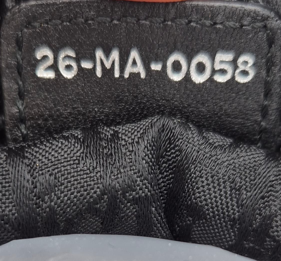 Christian Dior Lady Dior
라지(Large) 토트백
 상품이미지9