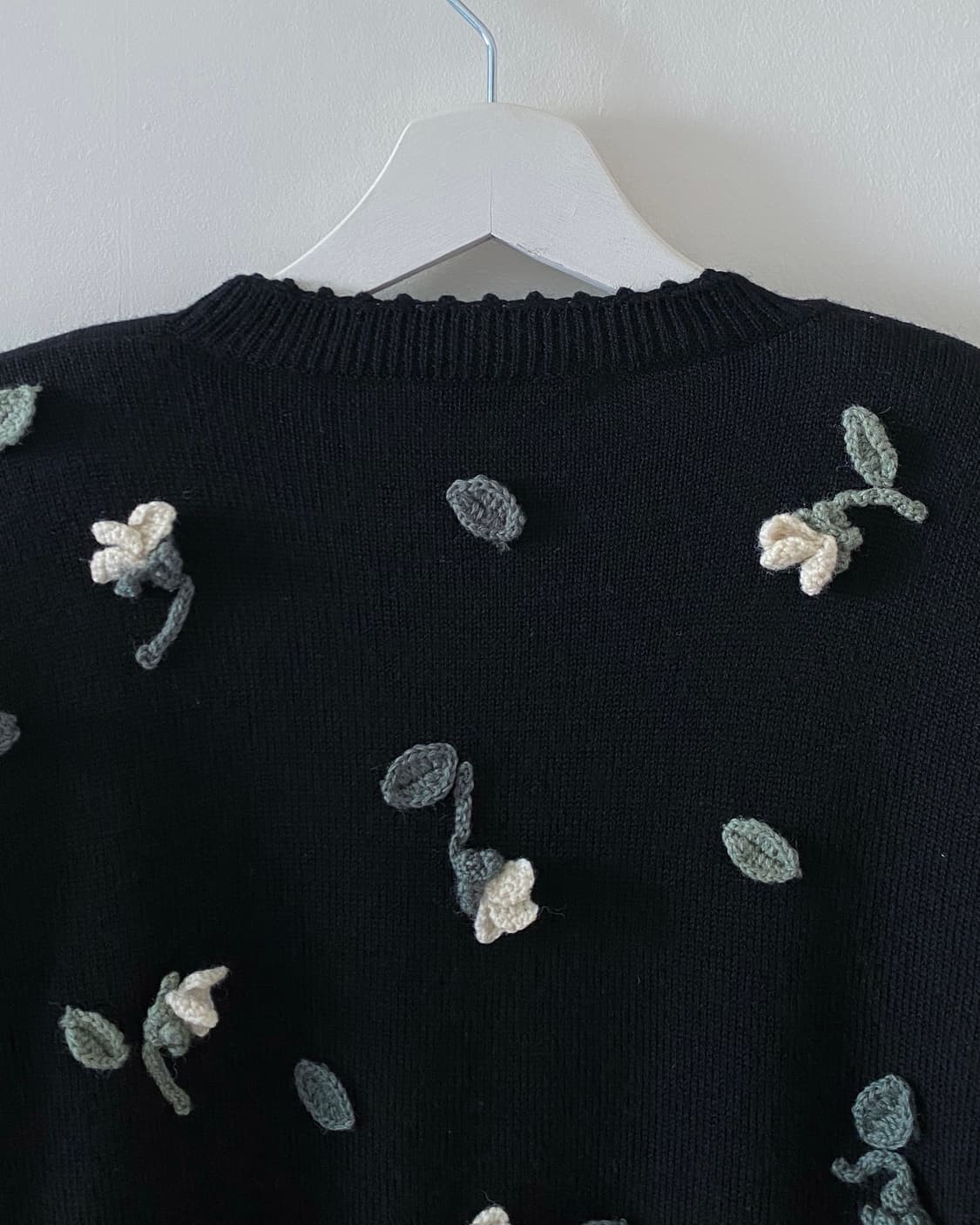 플라워 블랙 니트 스웨터 상품이미지8