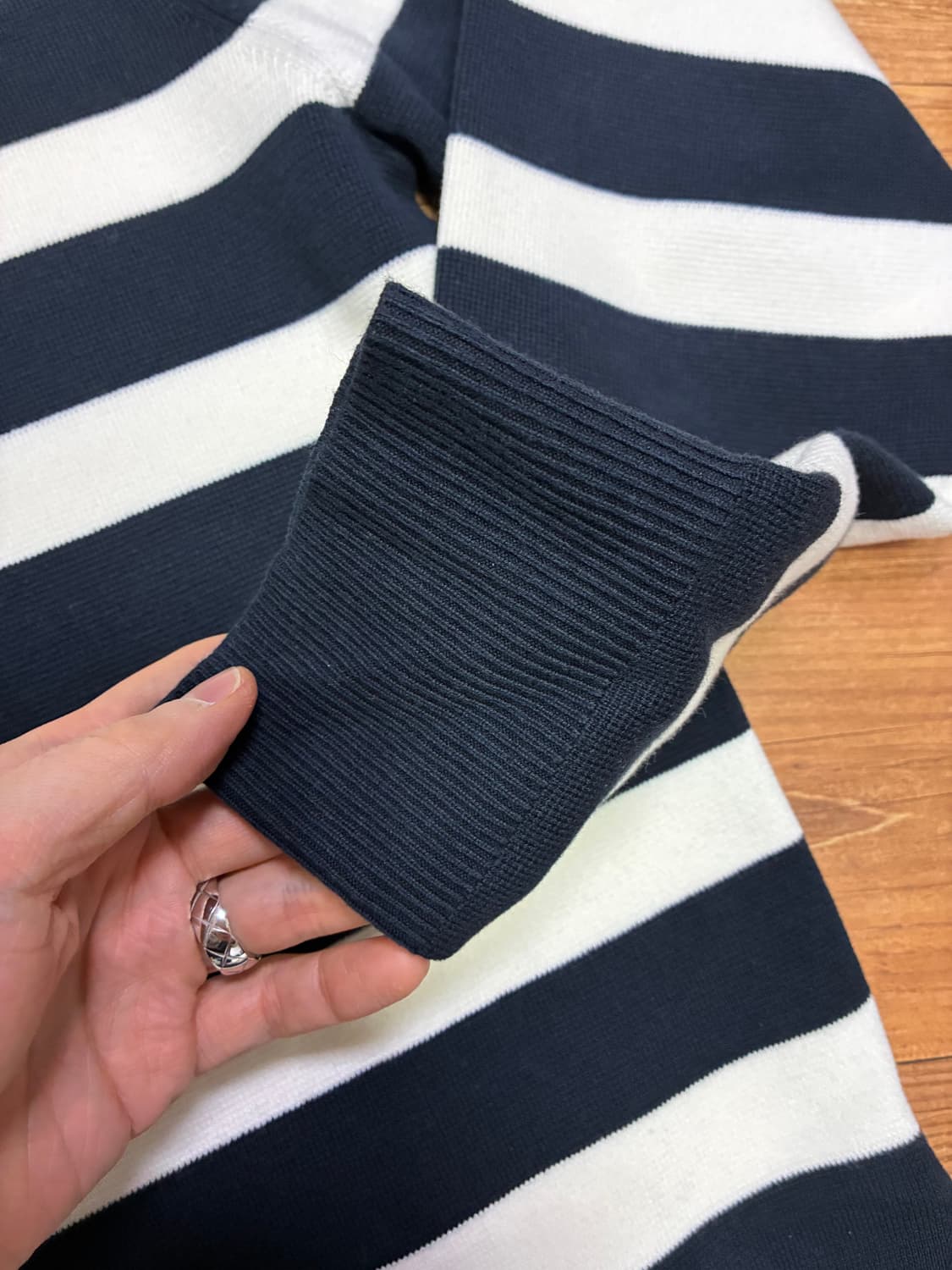 COS 코스 스트라이프 니트 상품이미지3