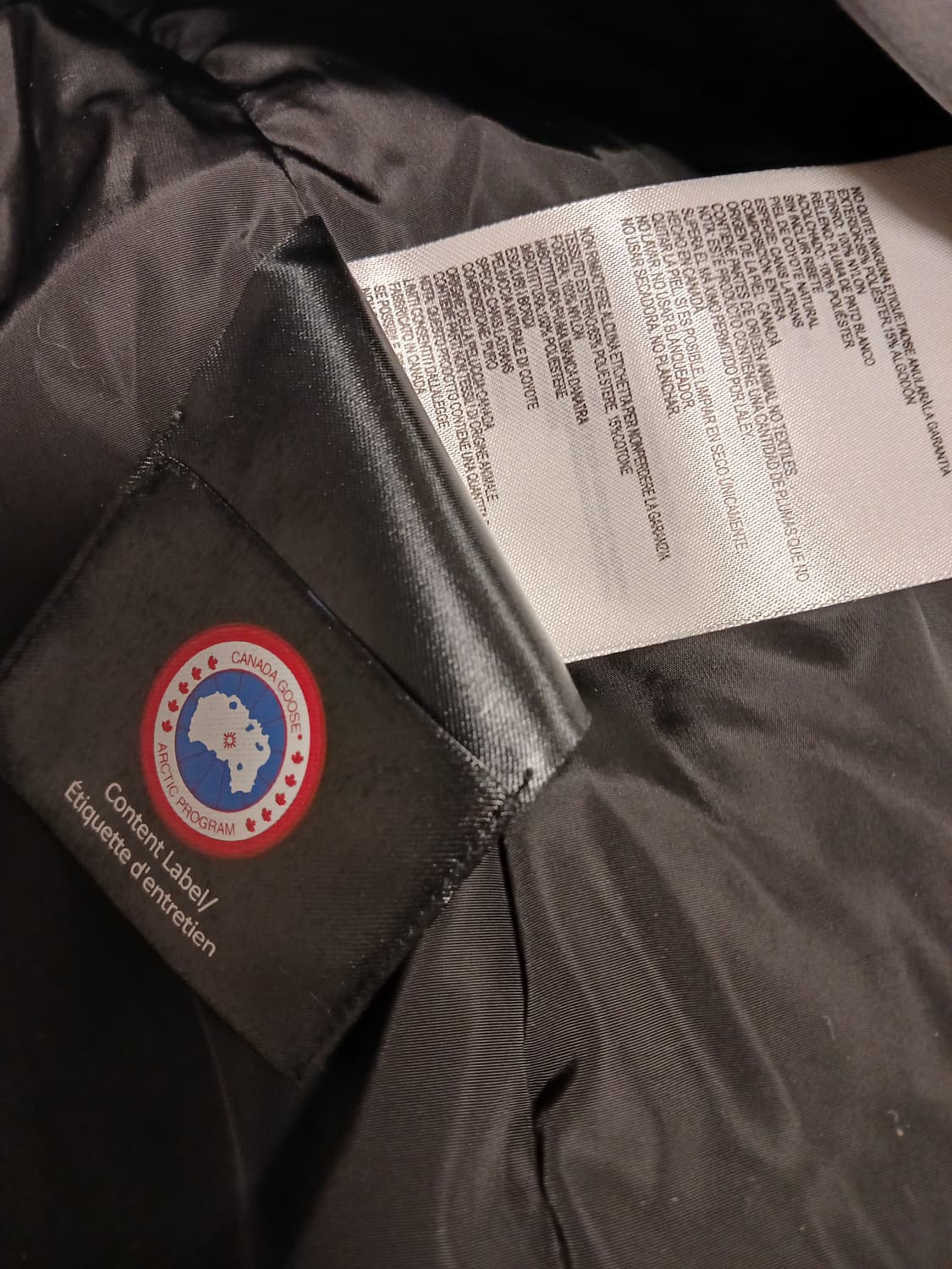 캐나다구스 미스틱 롱패딩 상품이미지4