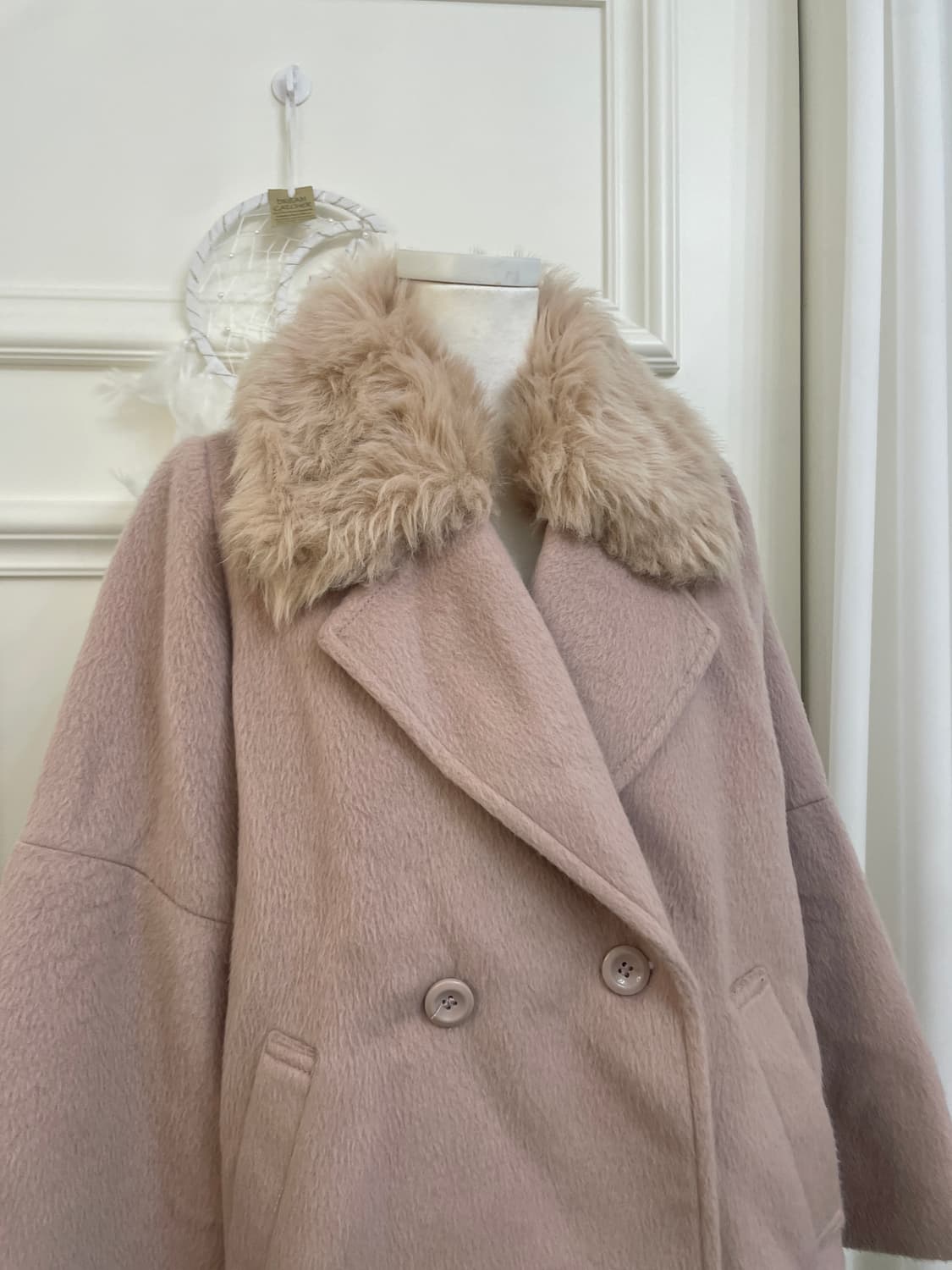 indipink fur cape style coat(size-M) 상품이미지5