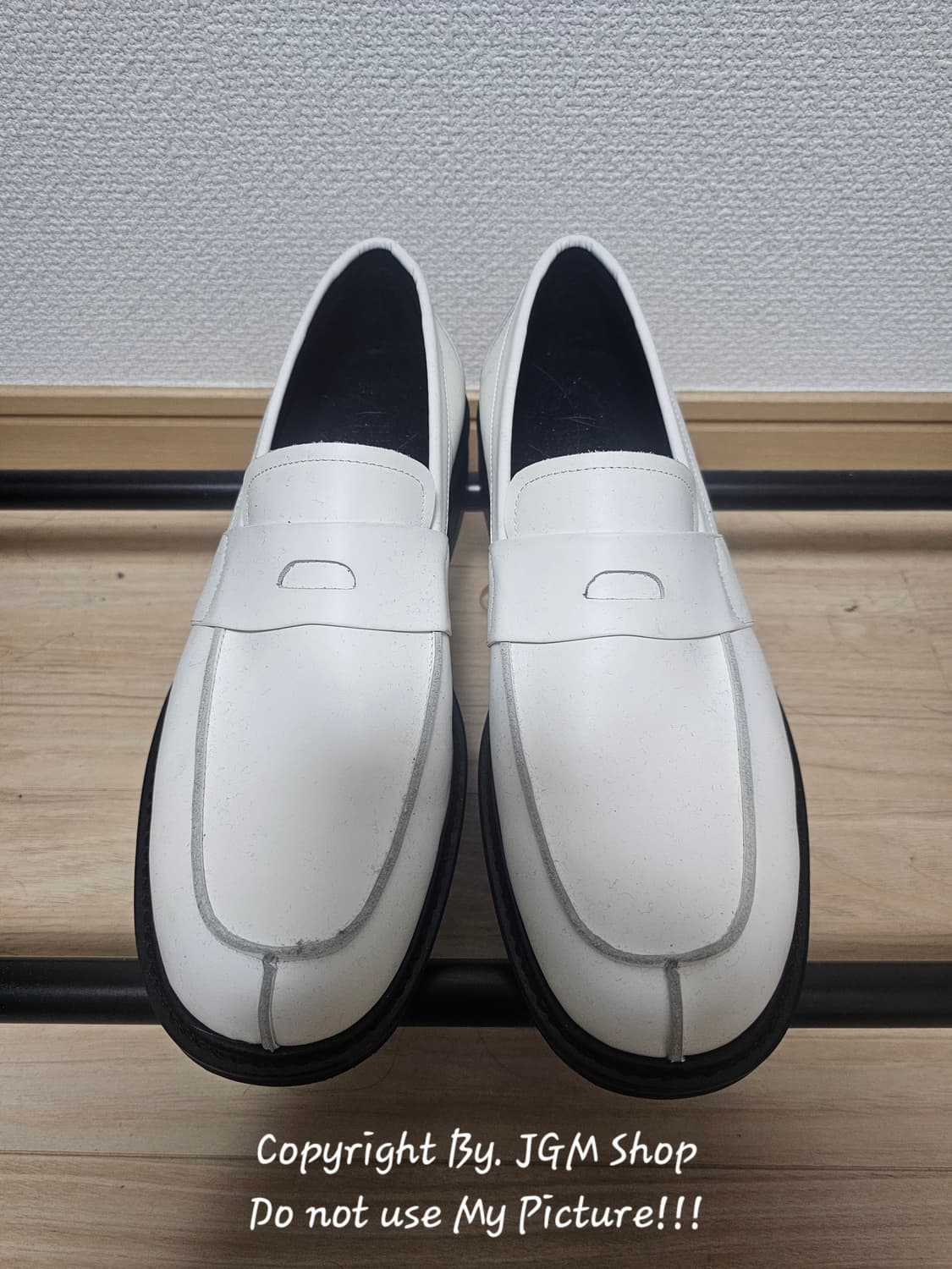 로맨틱무브 비브람 뉴 유팁 로퍼 화이트 260 상품이미지1