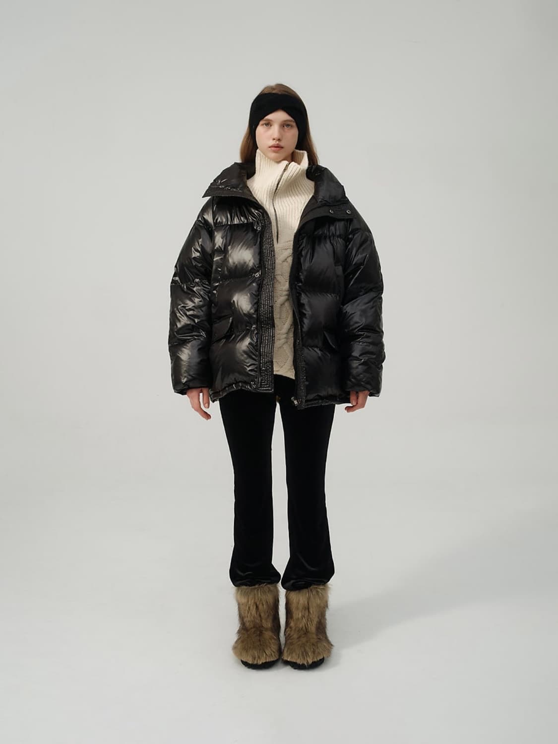 더바넷 글로시 구스 패딩 상품이미지1