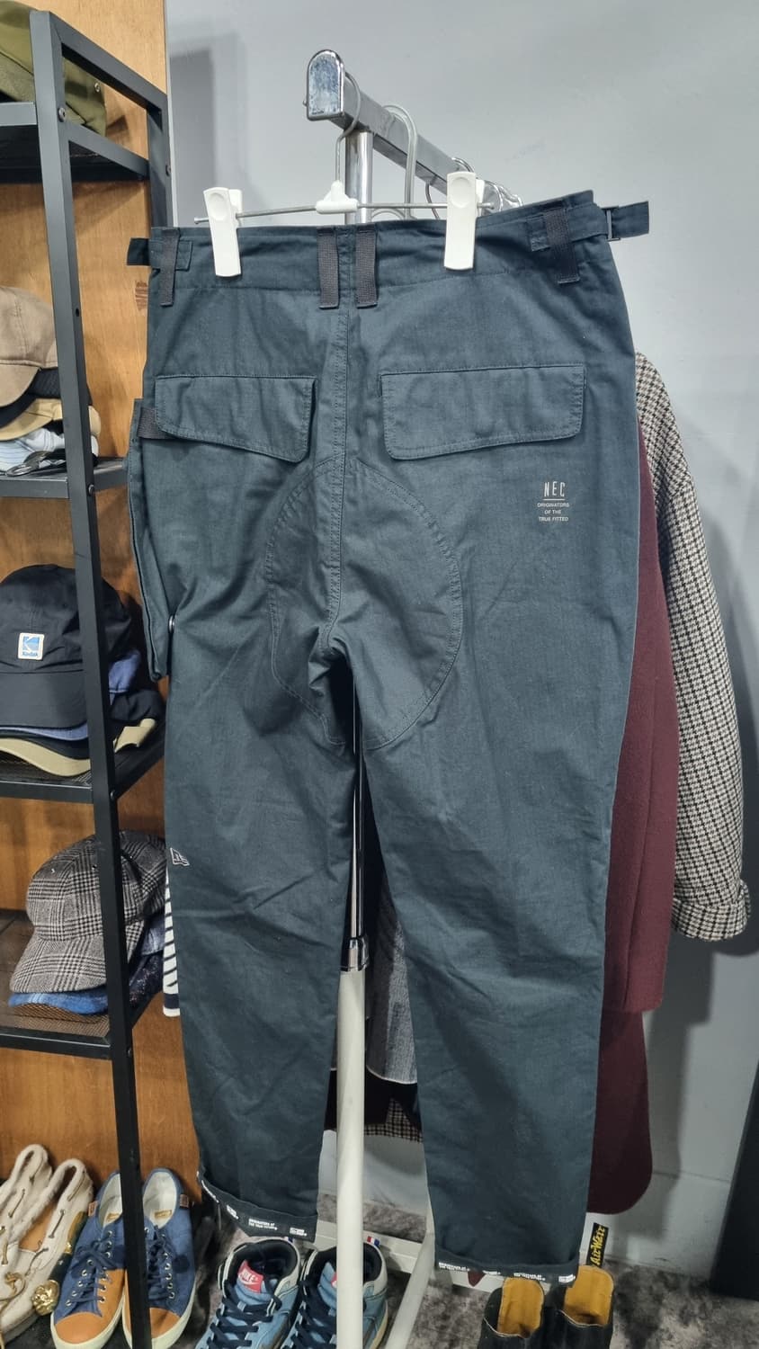 뉴에라 슬림핏 카고바지 건빵바지 29~30size 상품이미지4