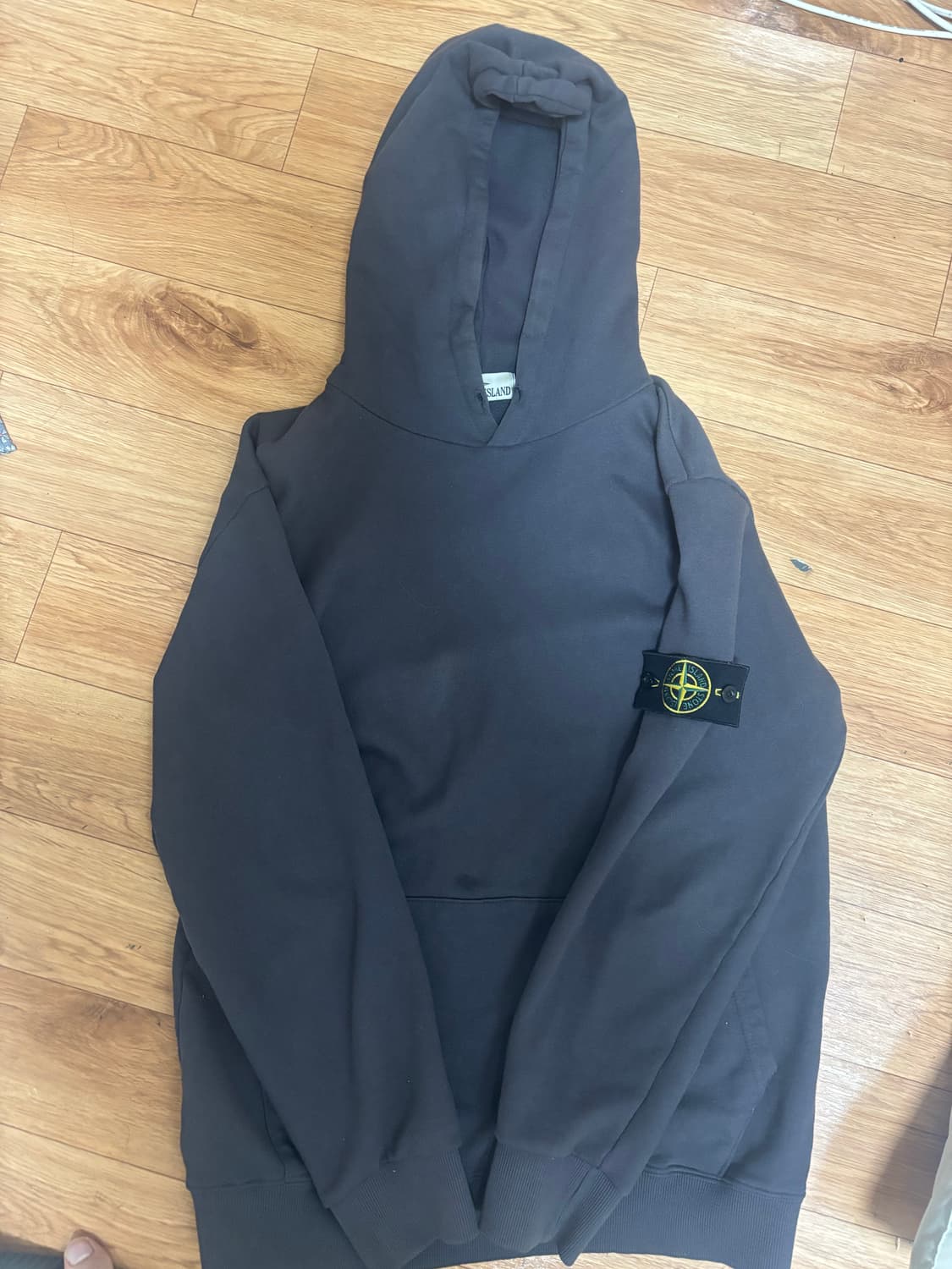 스톤아일랜드 차콜 그레이 후드티 상품이미지1