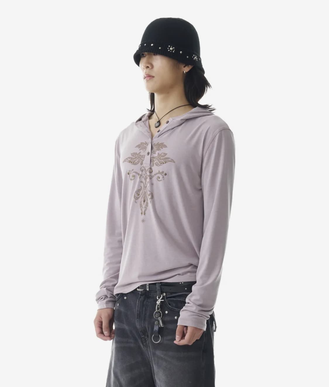 아캄 후드티 Studded Leaf Hooded Long Sleeve 상품이미지3