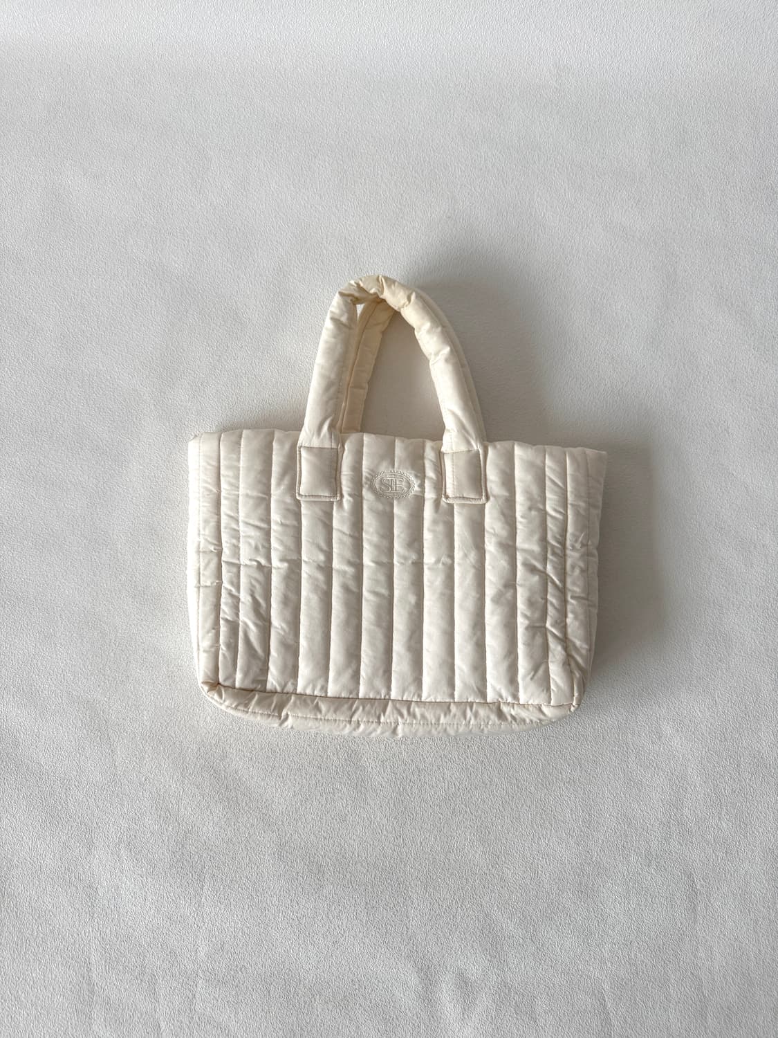 씨엔느(sienne) 패딩 토트백  상품이미지1