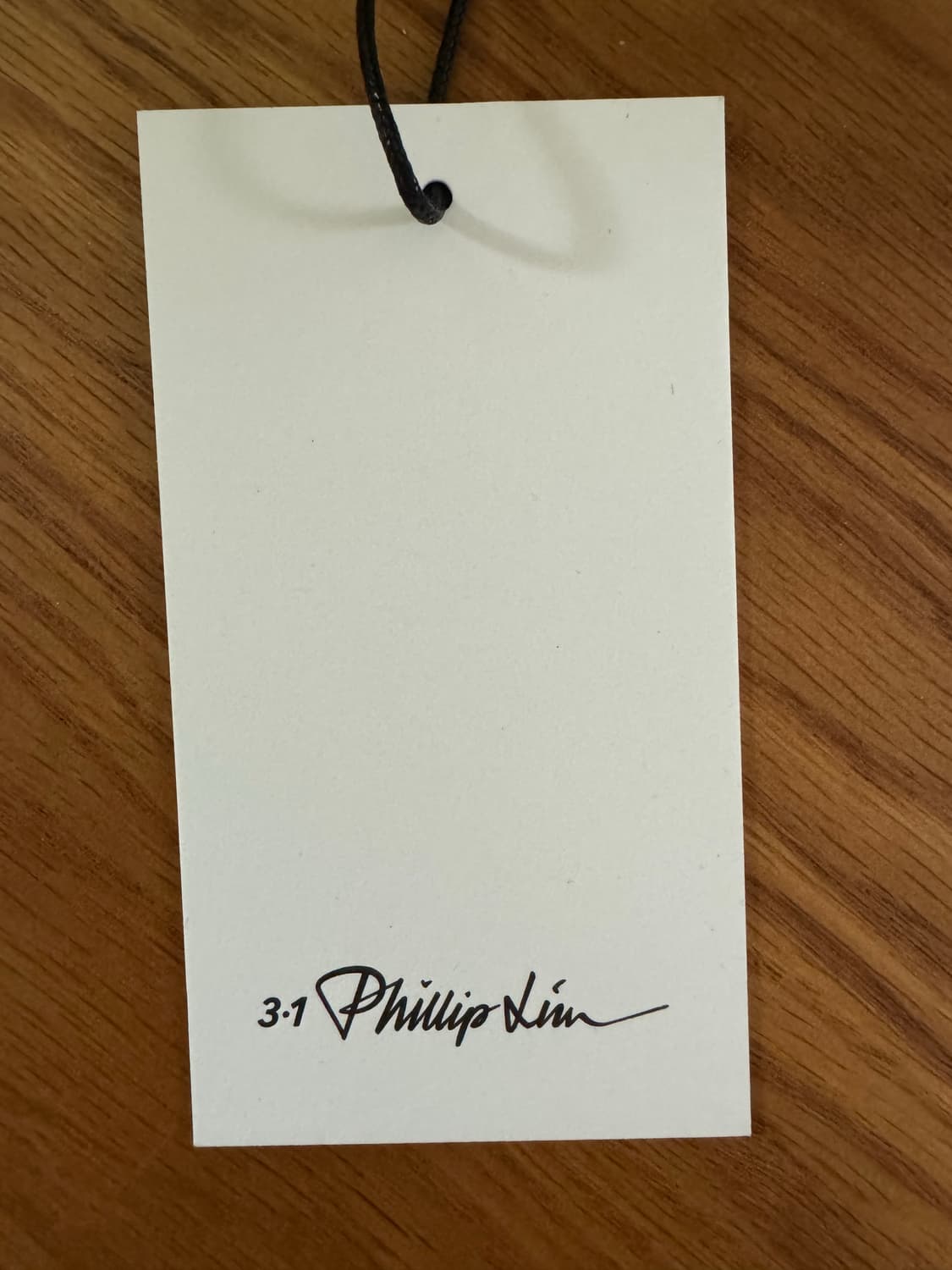 3.1 필립림 후드티 블랙 상품이미지8