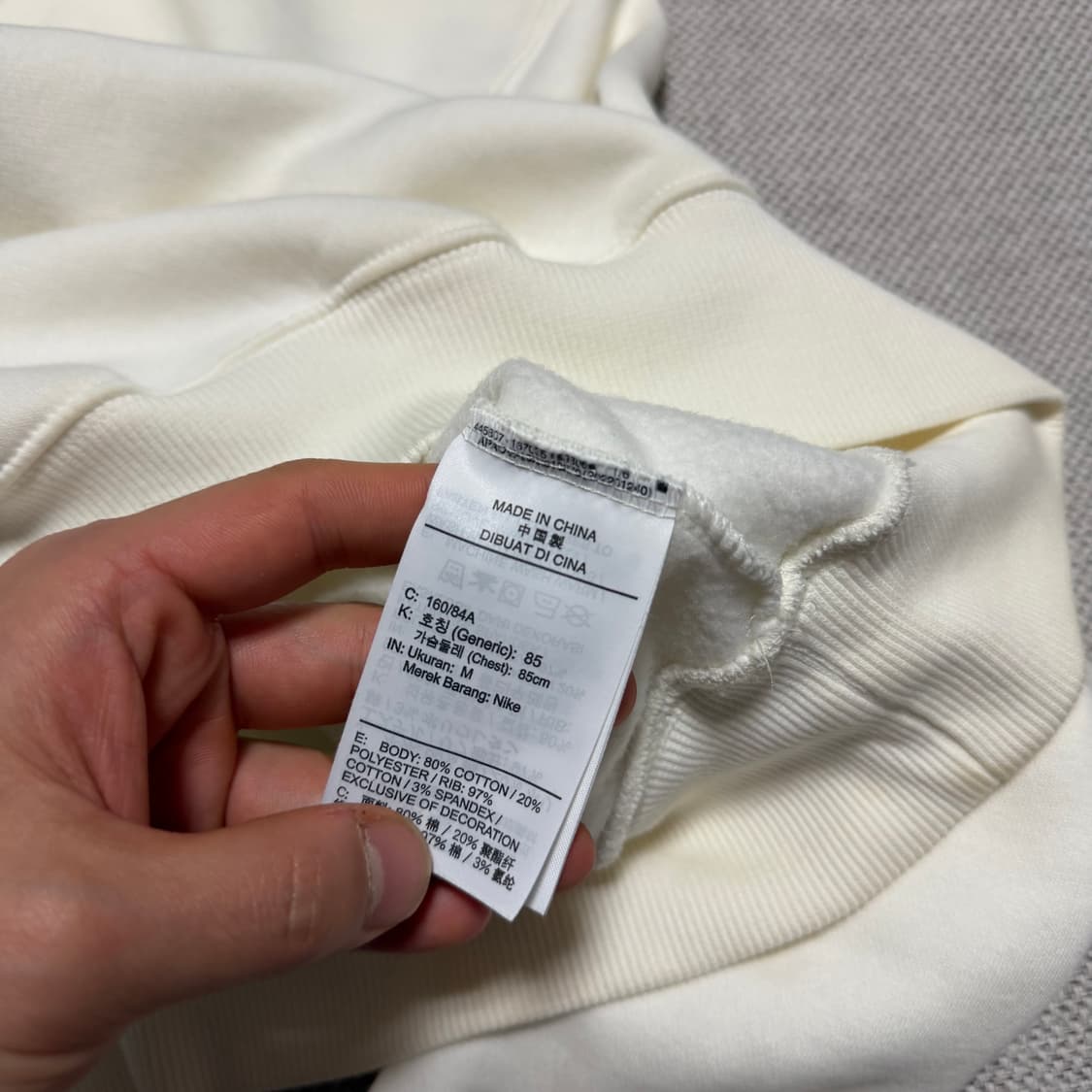 나이키 스우시 크롭 맨투맨 상품이미지3