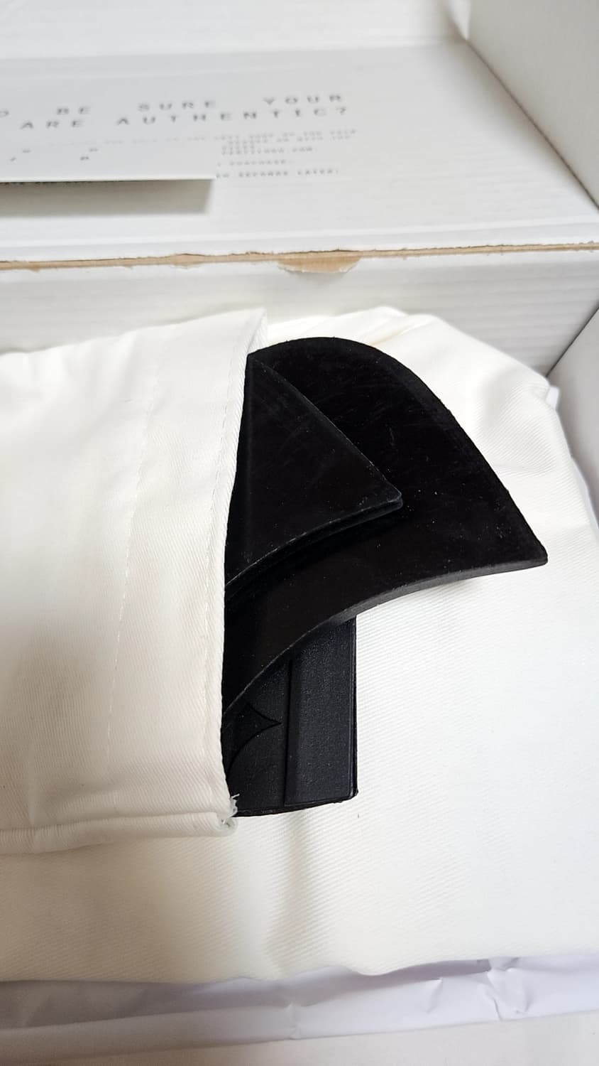 구이디 992x 43사이즈 팝니다 상품이미지9