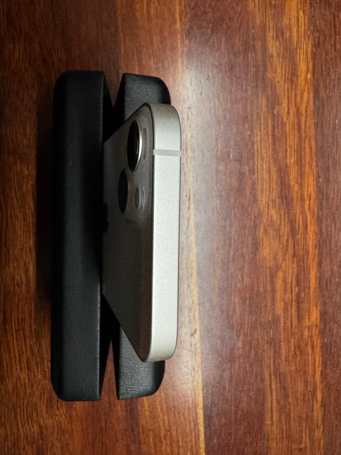 아이폰13 화이트 128 상품이미지5