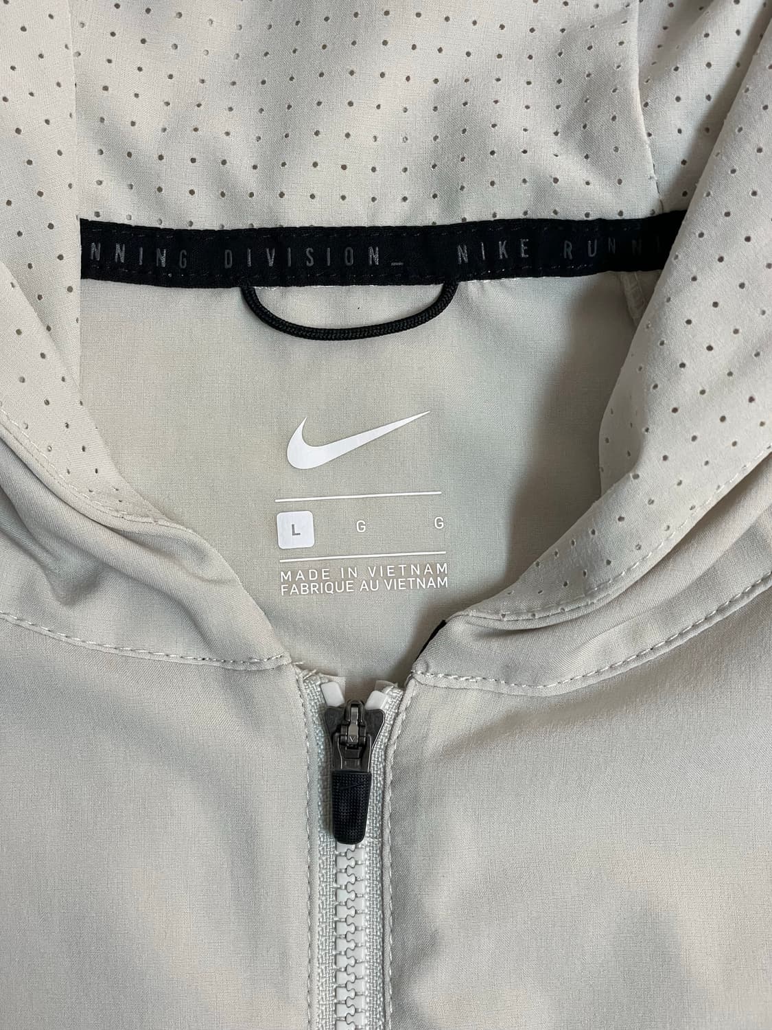 나이키 러닝 반팔티셔츠  상품이미지3