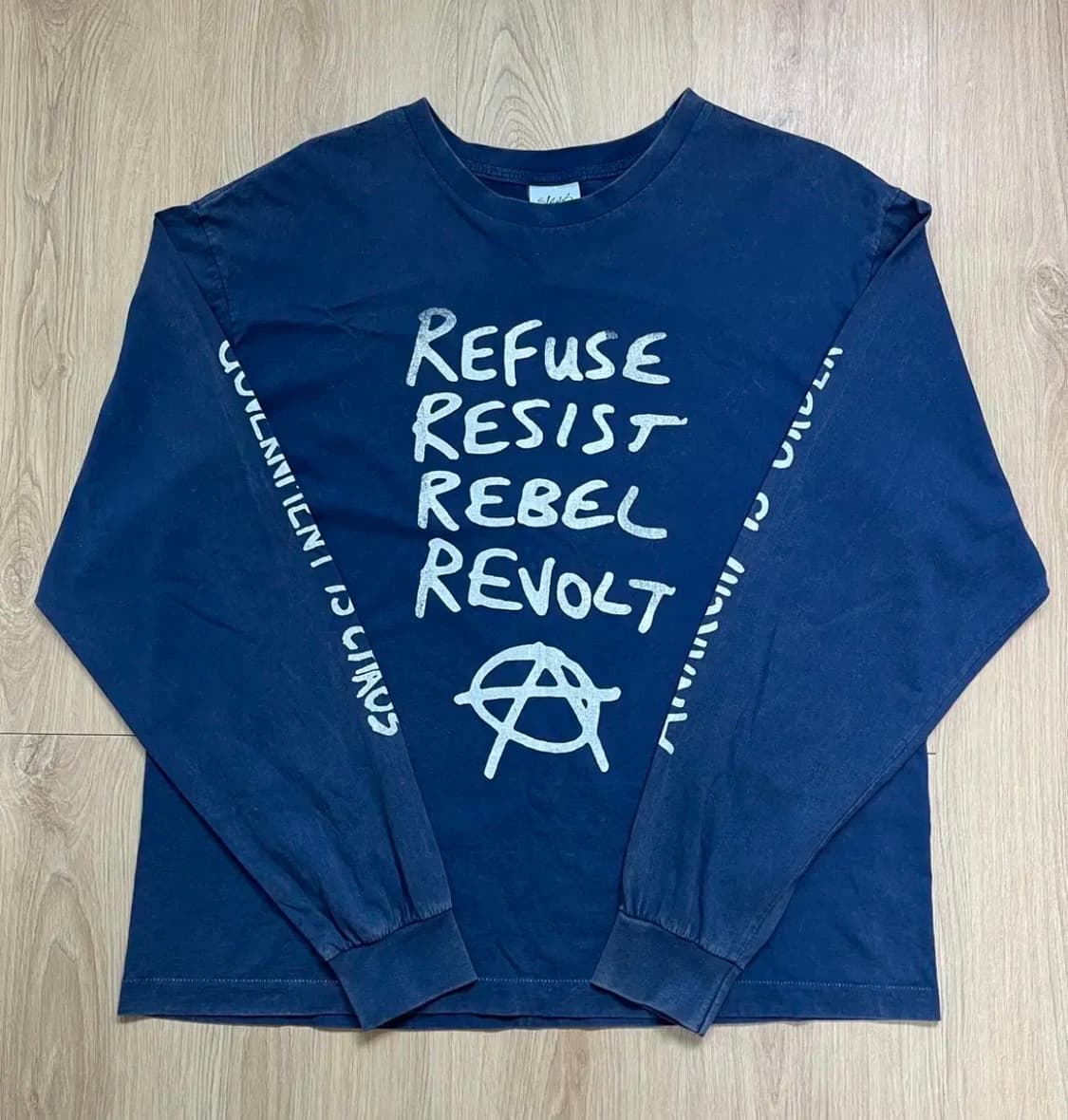 더뤡코즈 ANARCHY 롱슬리브 네이비 1사이즈 상품이미지1