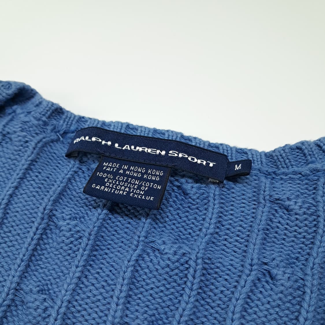 CL381 M 폴로 90s 홍콩판 코튼 케이블브이넥 블루 니트스웨터 상품이미지3