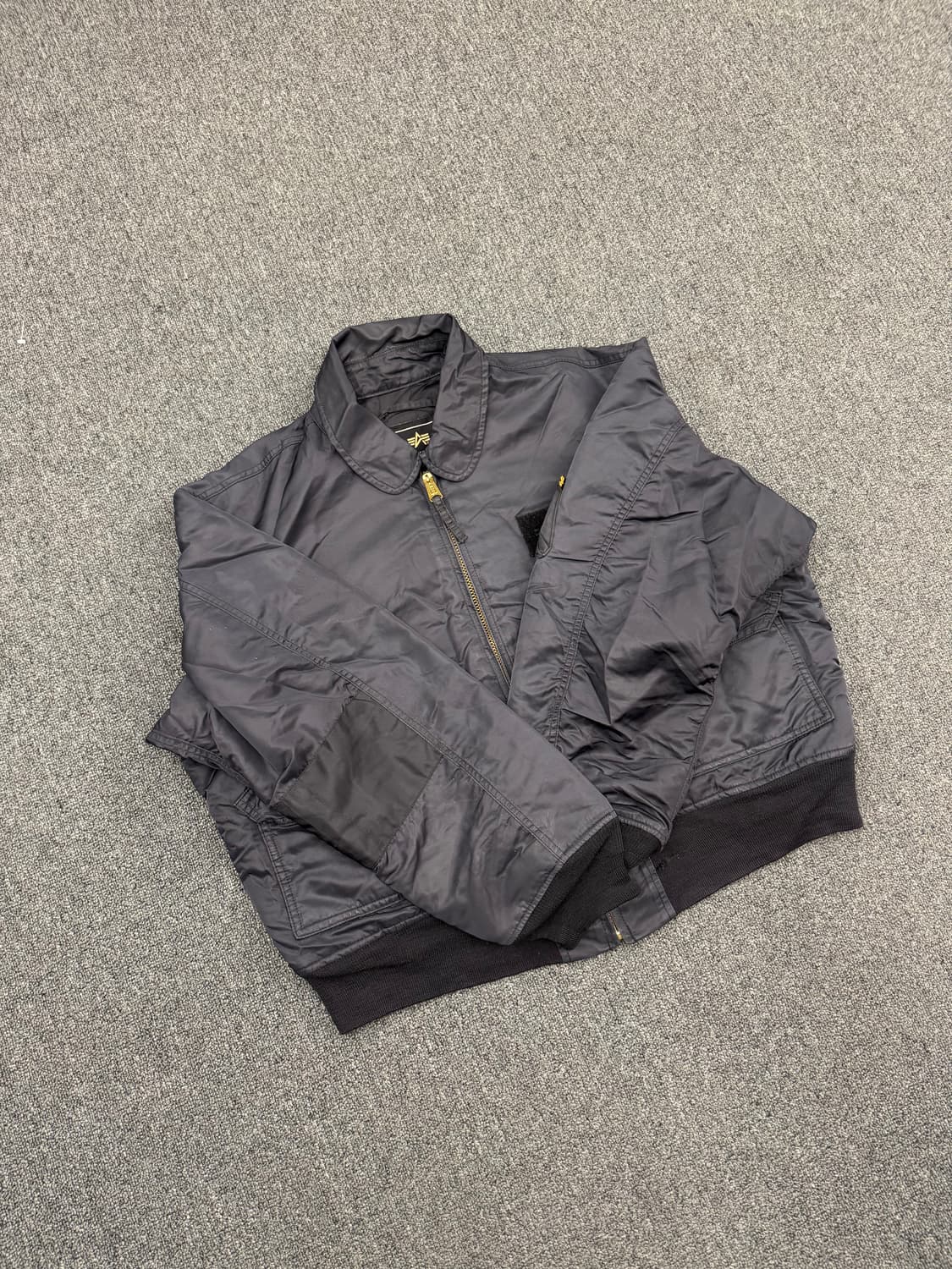 알파 인더스트리 빈팉지 MA-1 블랙 항공점퍼 상품이미지1