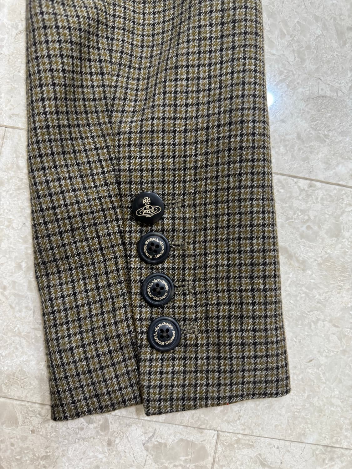 비비안 웨스트 우드 카키 체크 블레이저 상품이미지7