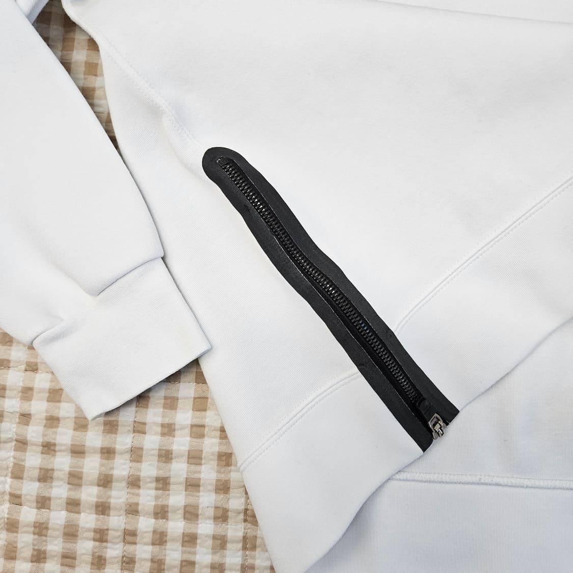 아디다스 슬림핏 맨투맨 남자100 상품이미지5