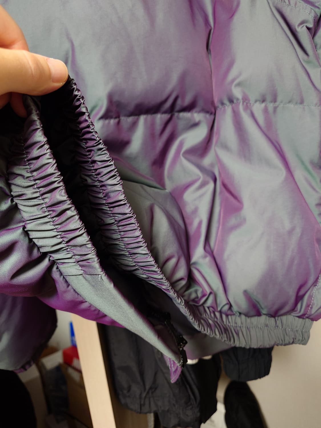 [M,105] 피어오브갓 에센셜 푸퍼 패딩 이리디센트 상품이미지4