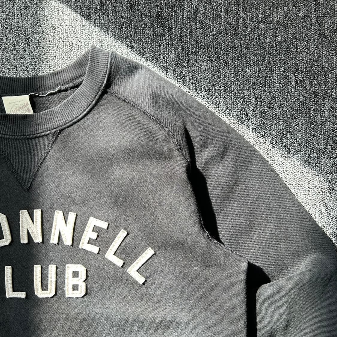 니들워크 Mc connell club 스웻셔츠 상품이미지4