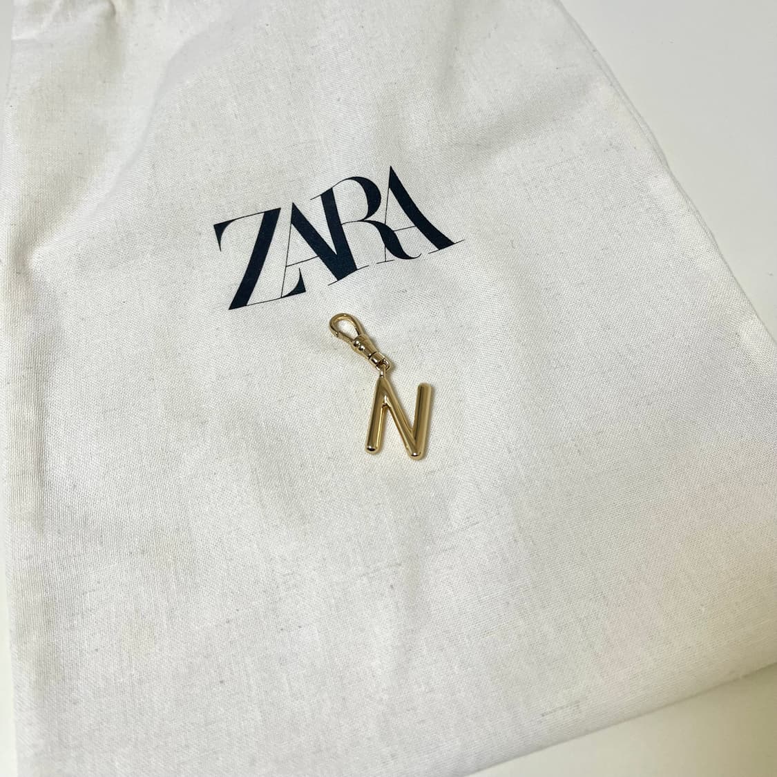 자라 레터 참 상품이미지2