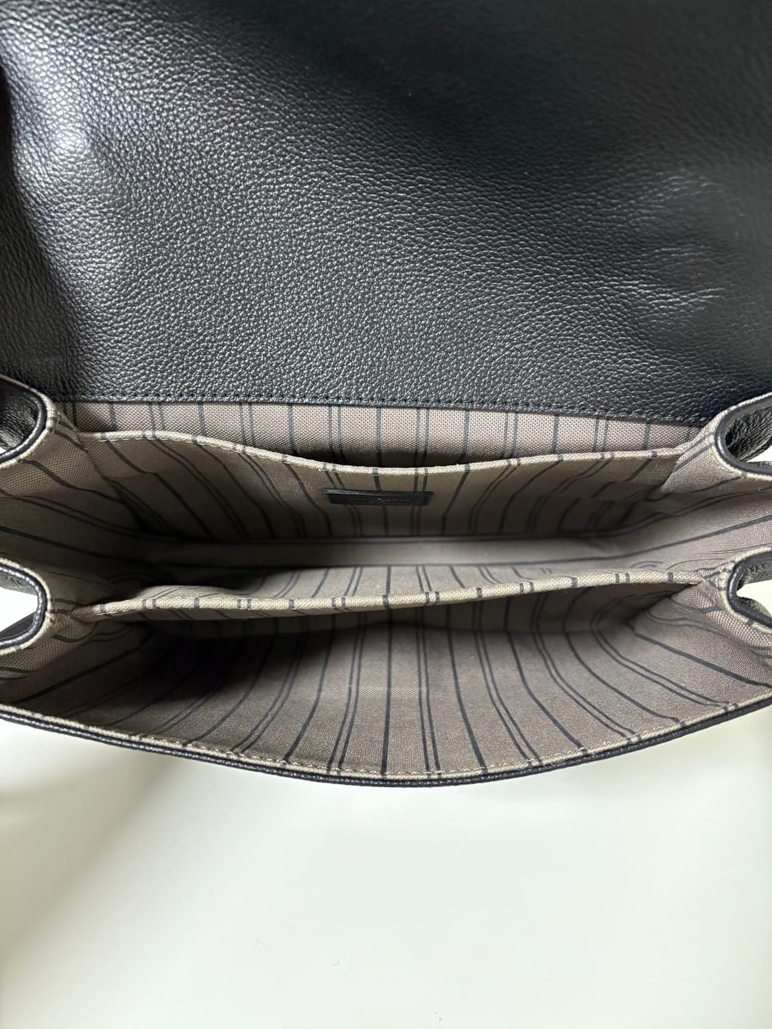 루이비통 포쉐트메티스 앙프레뜨 크로스백 상품이미지7