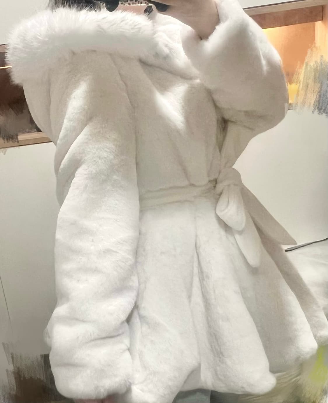 화이트 퍼 벨트 코트 새상품 상품이미지3