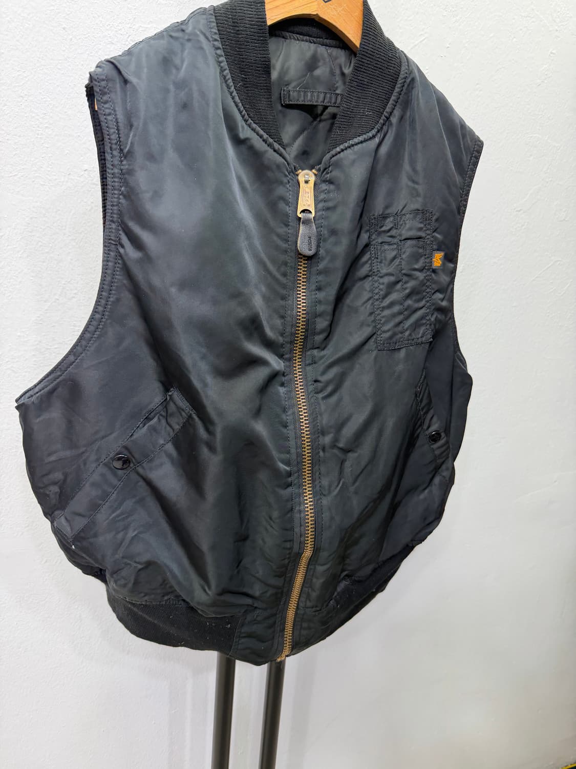 정품) 알파인더스트리 리버시블 양면 MA-1 조끼 L 상품이미지2