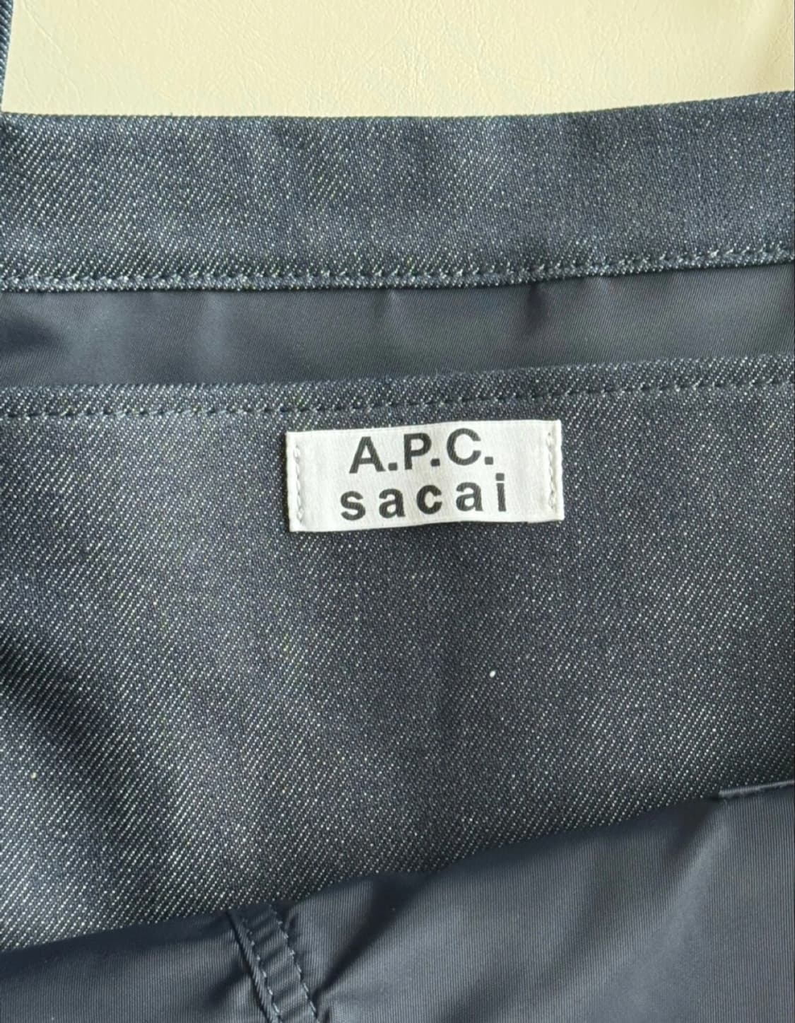 A.P.C x Sacai 토트백 네이비 상품이미지3