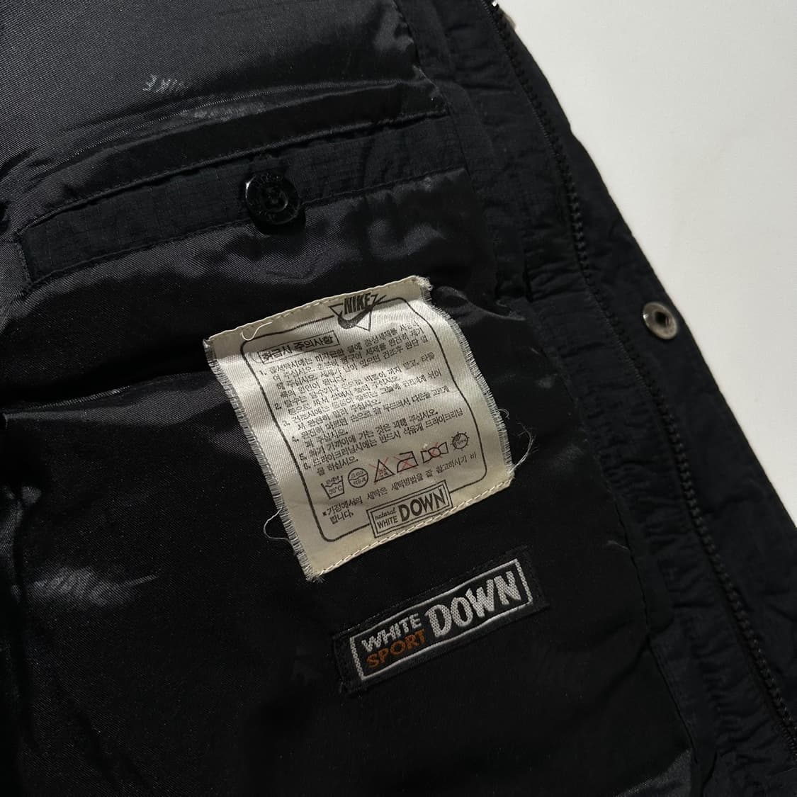 나이키 ACG 덕다운 패딩 베스트 블랙 상품이미지9
