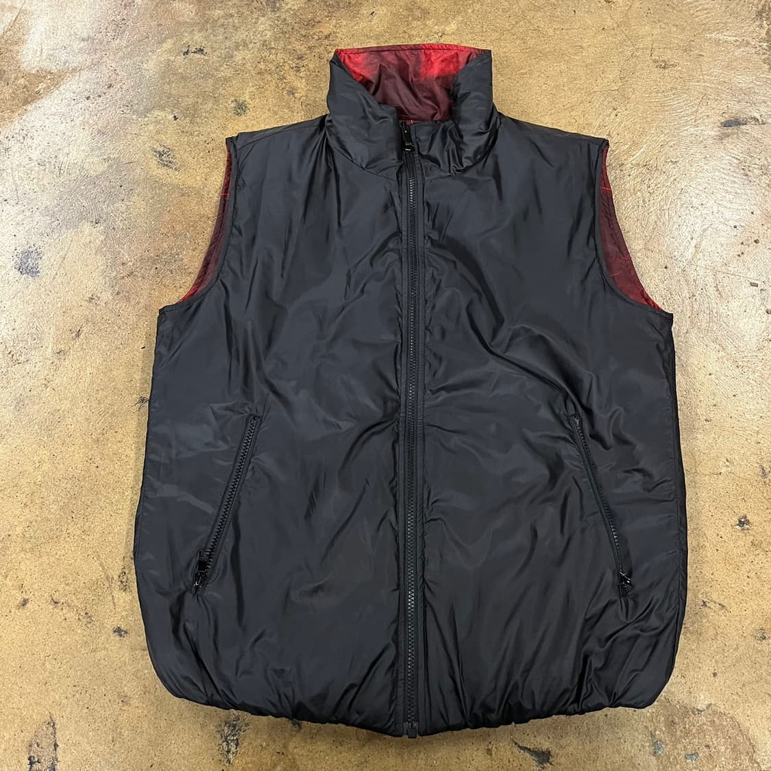 [정품/52] 돌체앤가바나 블랙 레드 양면 패딩 조끼 b13 상품이미지5
