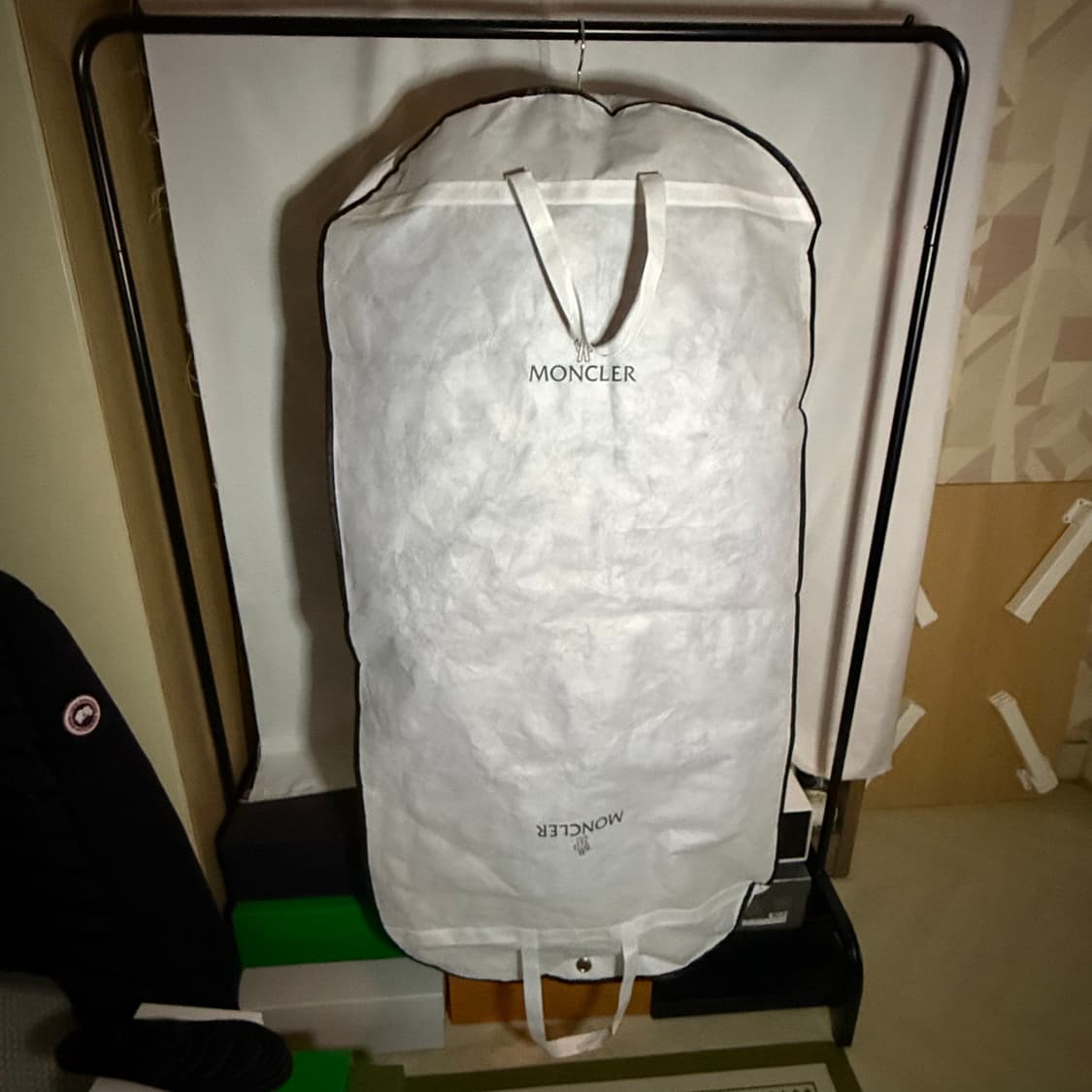 몽클레어 클루니 패딩 롱 다운 자켓 블랙 상품이미지9