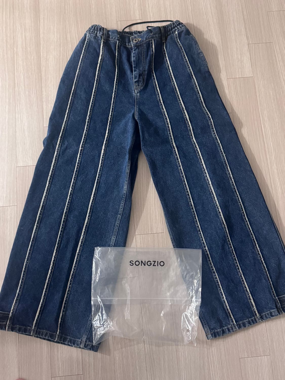 송지오 버티컬 데님 와이드 팬츠 초판 82사이즈(32사이즈) 상품이미지1